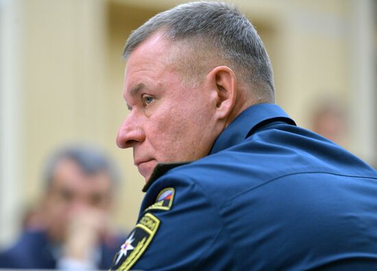 Президент РФ В. Путин провел заседание Совбеза РФ