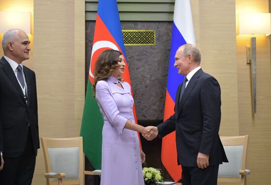 Президент РФ В. Путин встретился с первым вице-президентом Азербайджана М. Алиевой