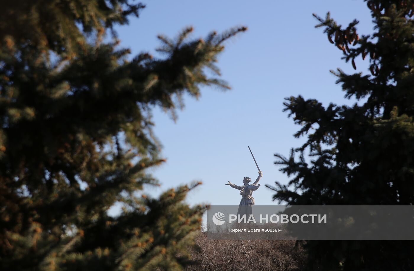 Монумент "Родина-мать зовет!" в Волгограде