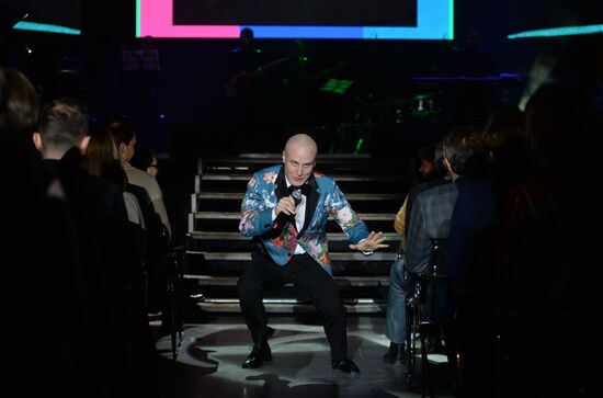 Спектакль К. Серебренникова "Наша Алла"