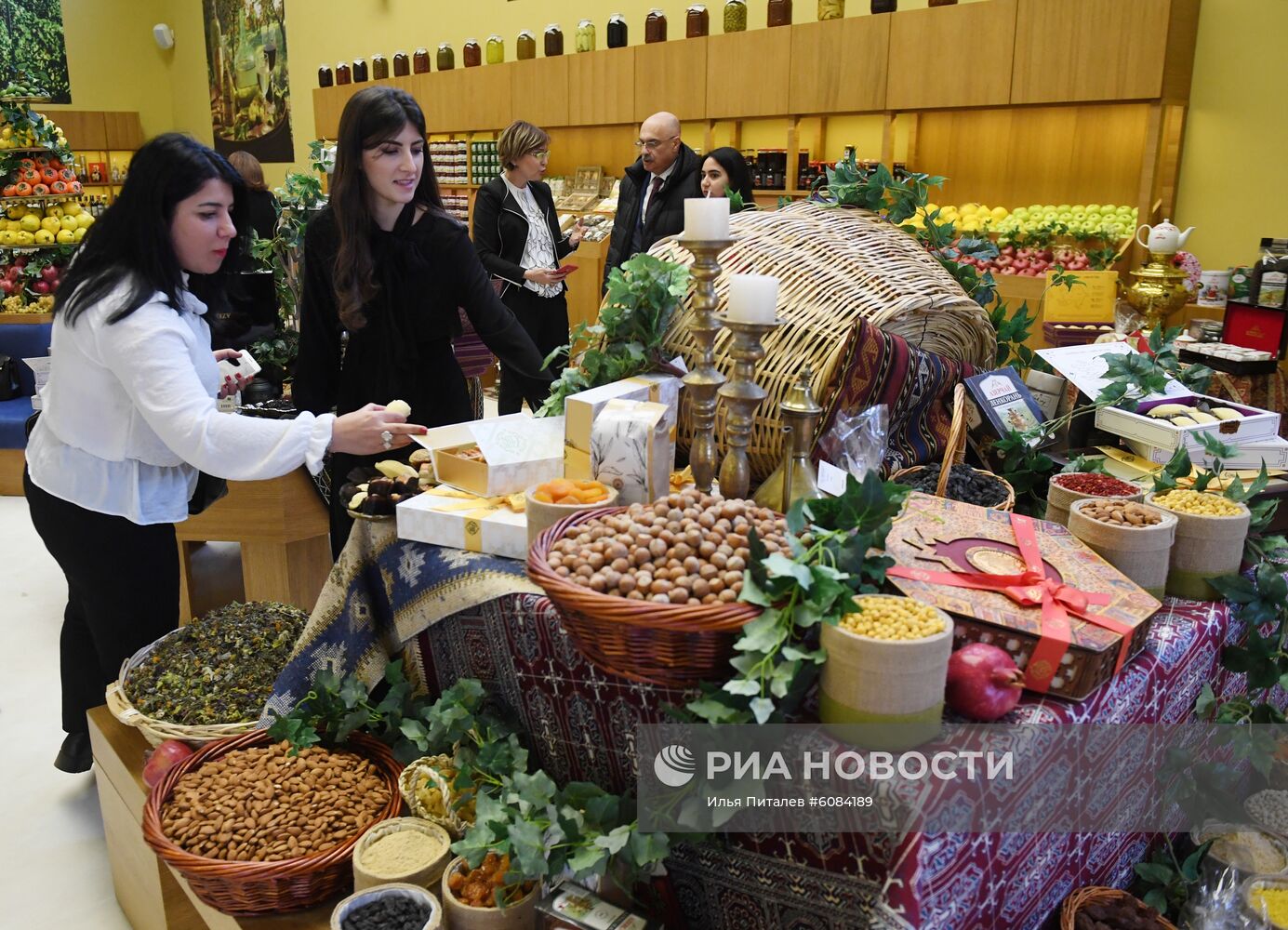 Павильон Азербайджан открылся на ВДНХ