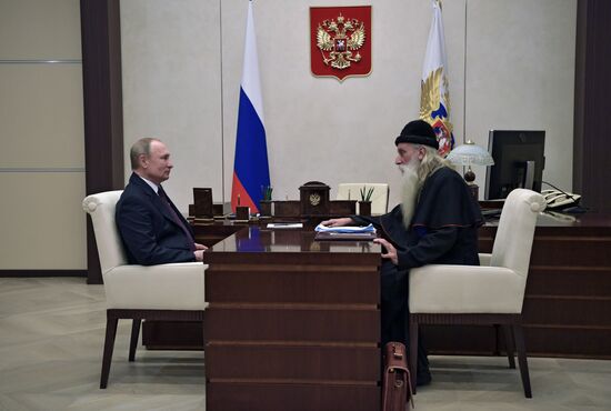 Президент РФ В. Путин встретился с митрополитом РПСЦ Корнилием