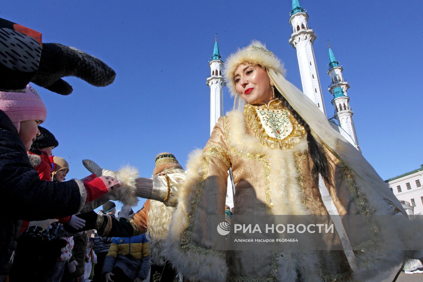 Парад в честь 10-летия резиденции Кыш Бабая в Татарстане