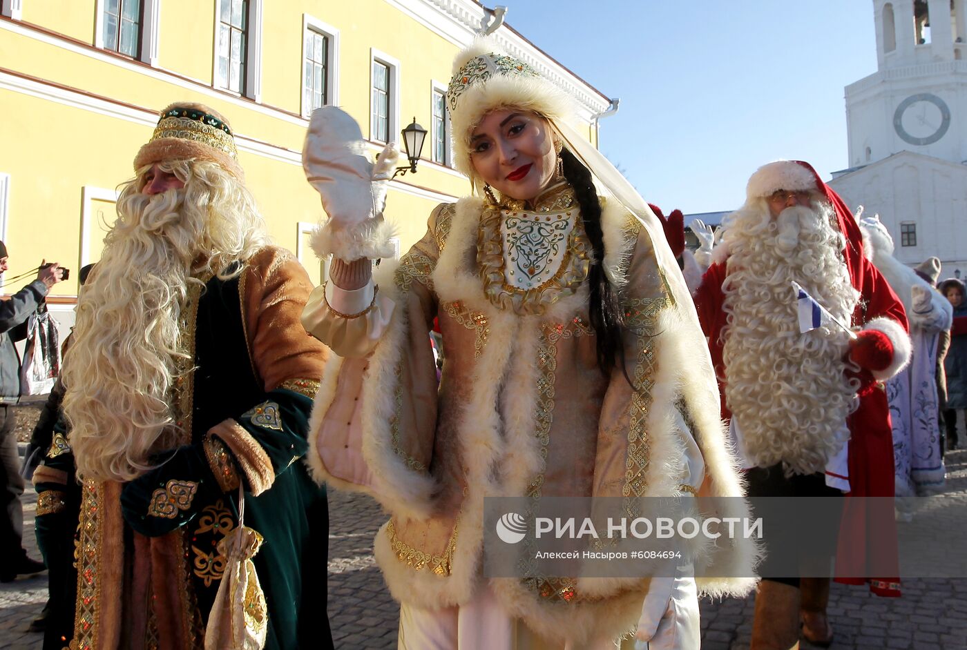 Парад в честь 10-летия резиденции Кыш Бабая в Татарстане