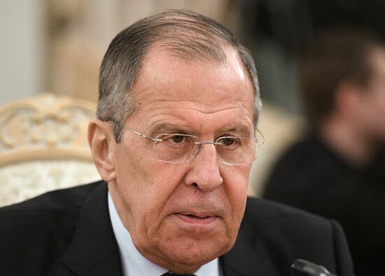 Встреча глав МИД РФ и Непала С. Лаврова и П. Гьявали 