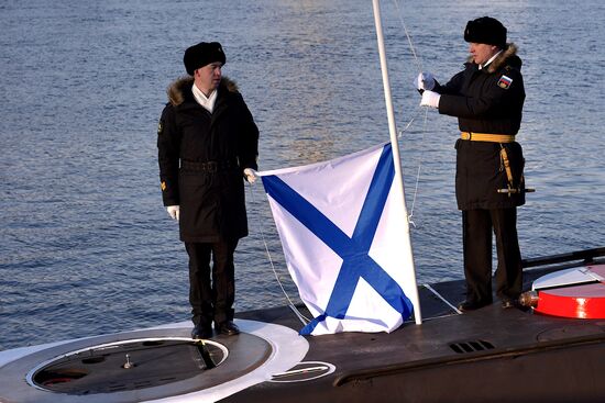 Дизель-электрическую подлодку "Петропавловск-Камчатский" передали ВМФ России