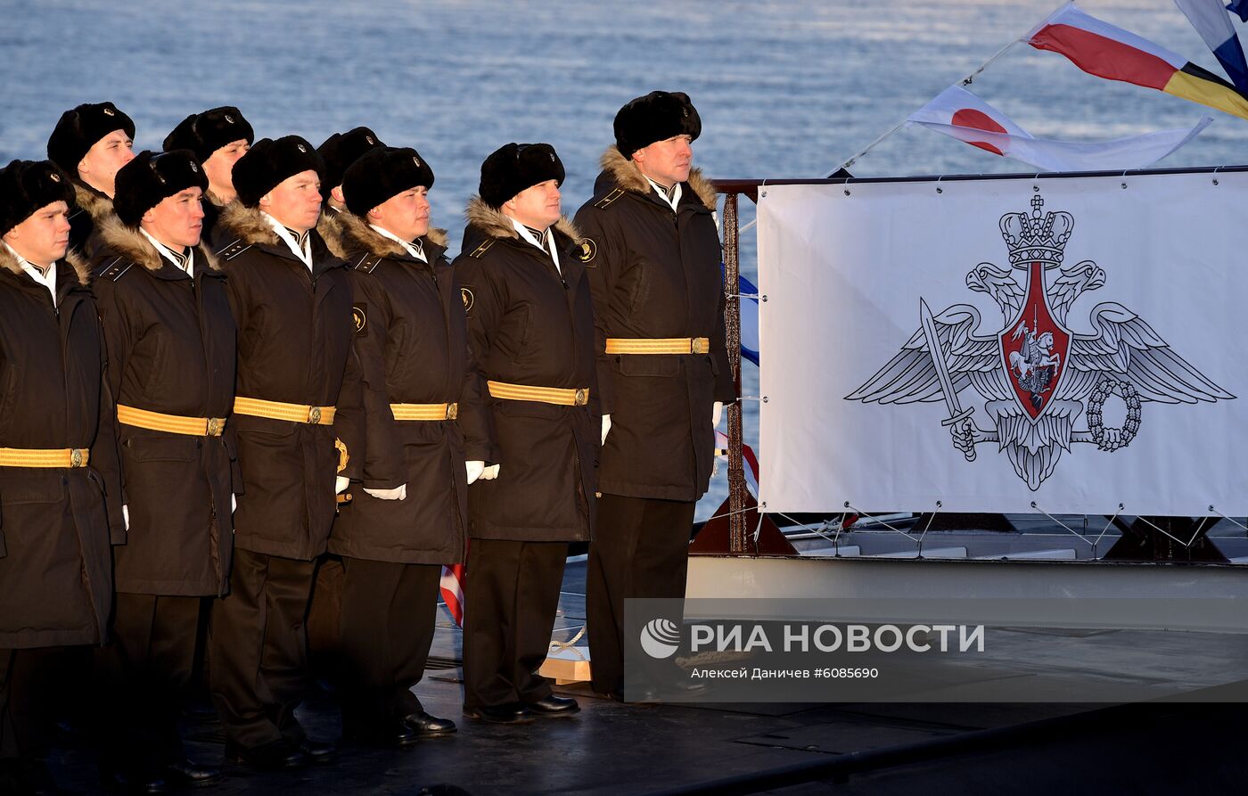 Дизель-электрическую подлодку "Петропавловск-Камчатский" передали ВМФ России
