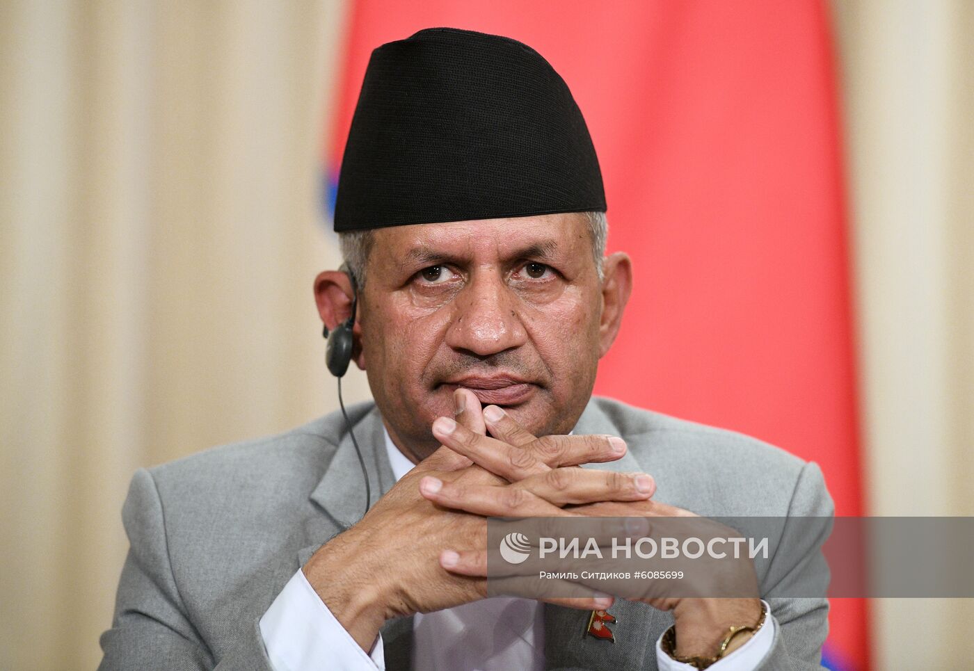 Встреча глав МИД РФ и Непала С. Лаврова и П. Гьявали