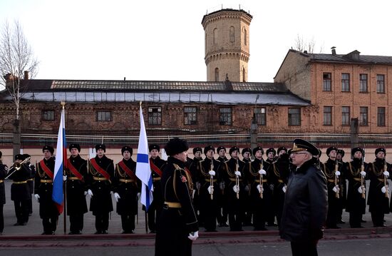 Дизель-электрическую подлодку "Петропавловск-Камчатский" передали ВМФ России