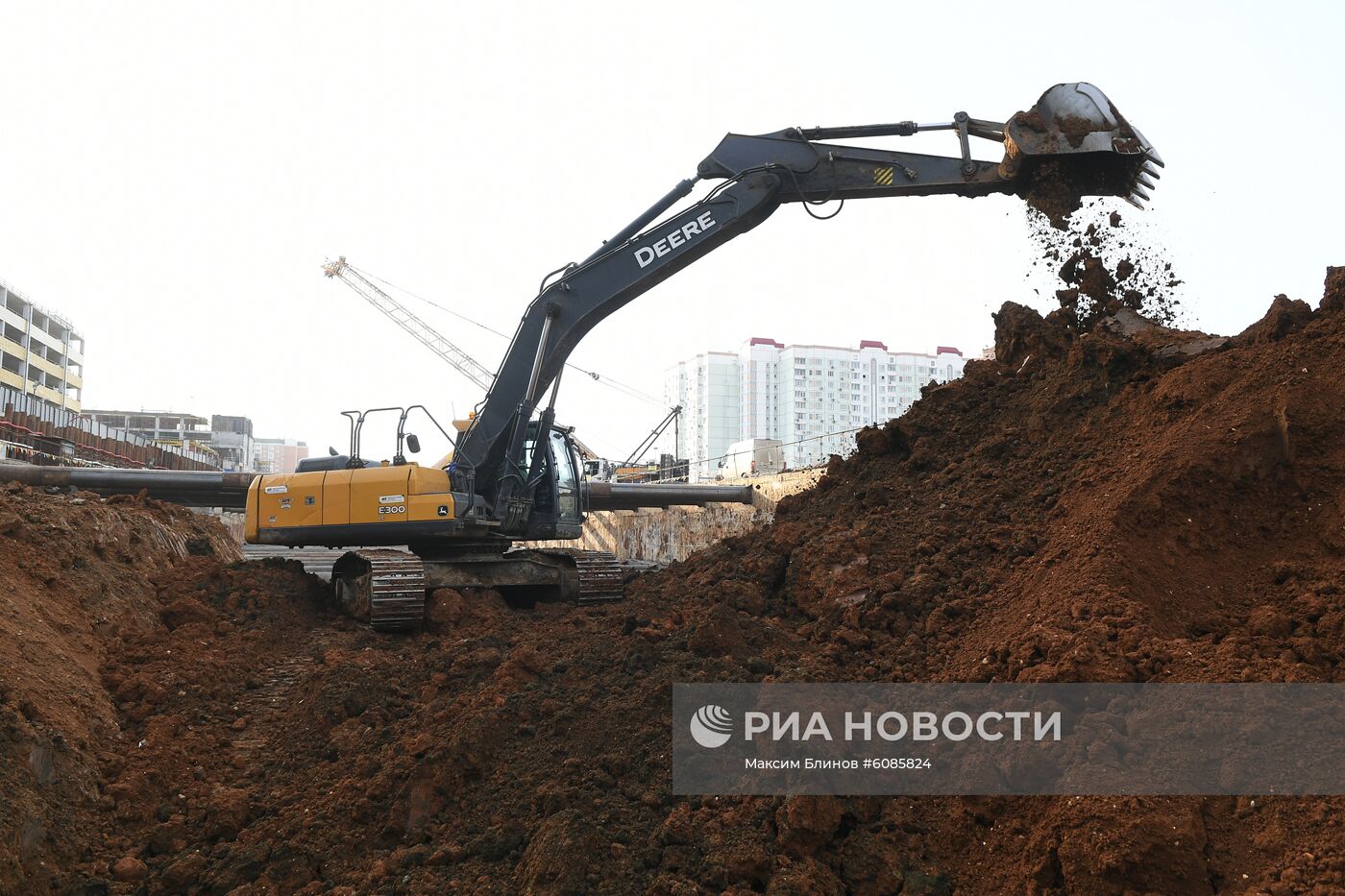 Мэр Москвы С. Собянин осмотрел тоннелепроходческий комплекс Коммунарской линии метро