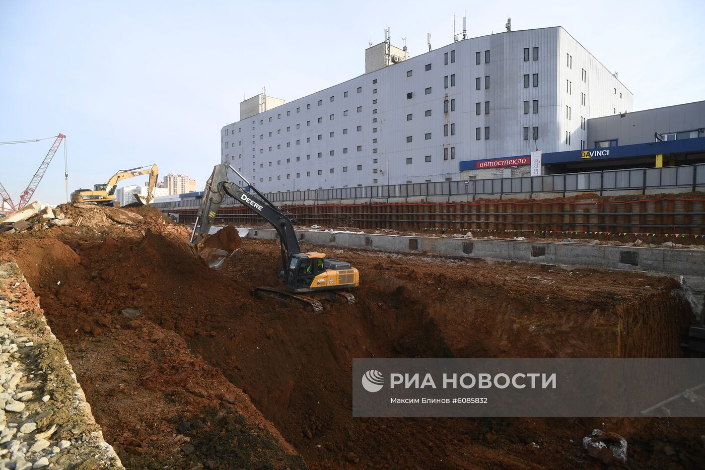 Мэр Москвы С. Собянин осмотрел тоннелепроходческий комплекс Коммунарской линии метро