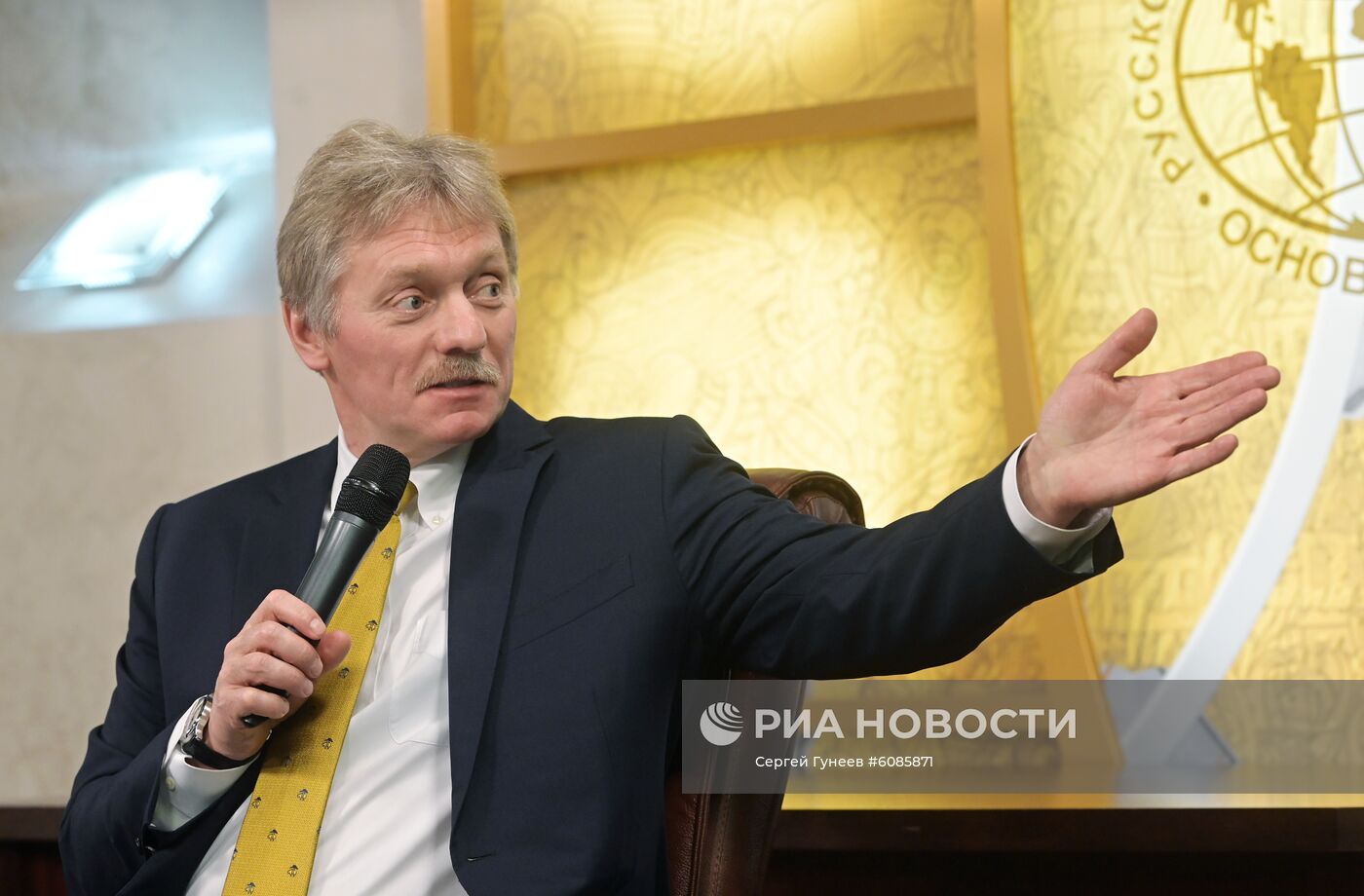 Пресс-конференция Дмитрия Пескова