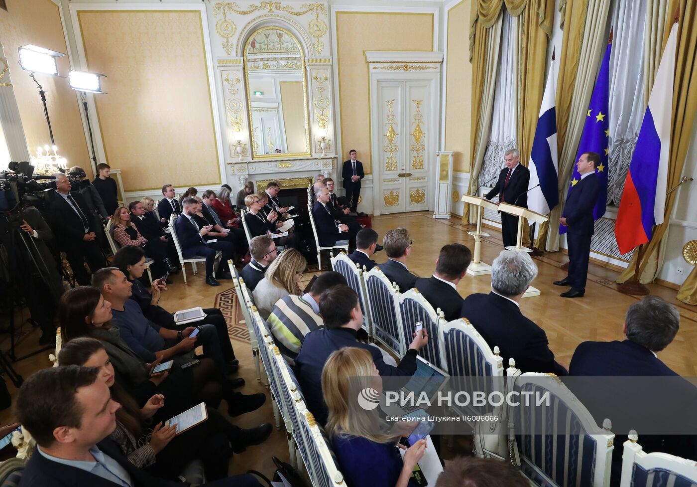 Премьер-министр РФ Д. Медведев встретился с премьер-министром Финляндии А. Ринне