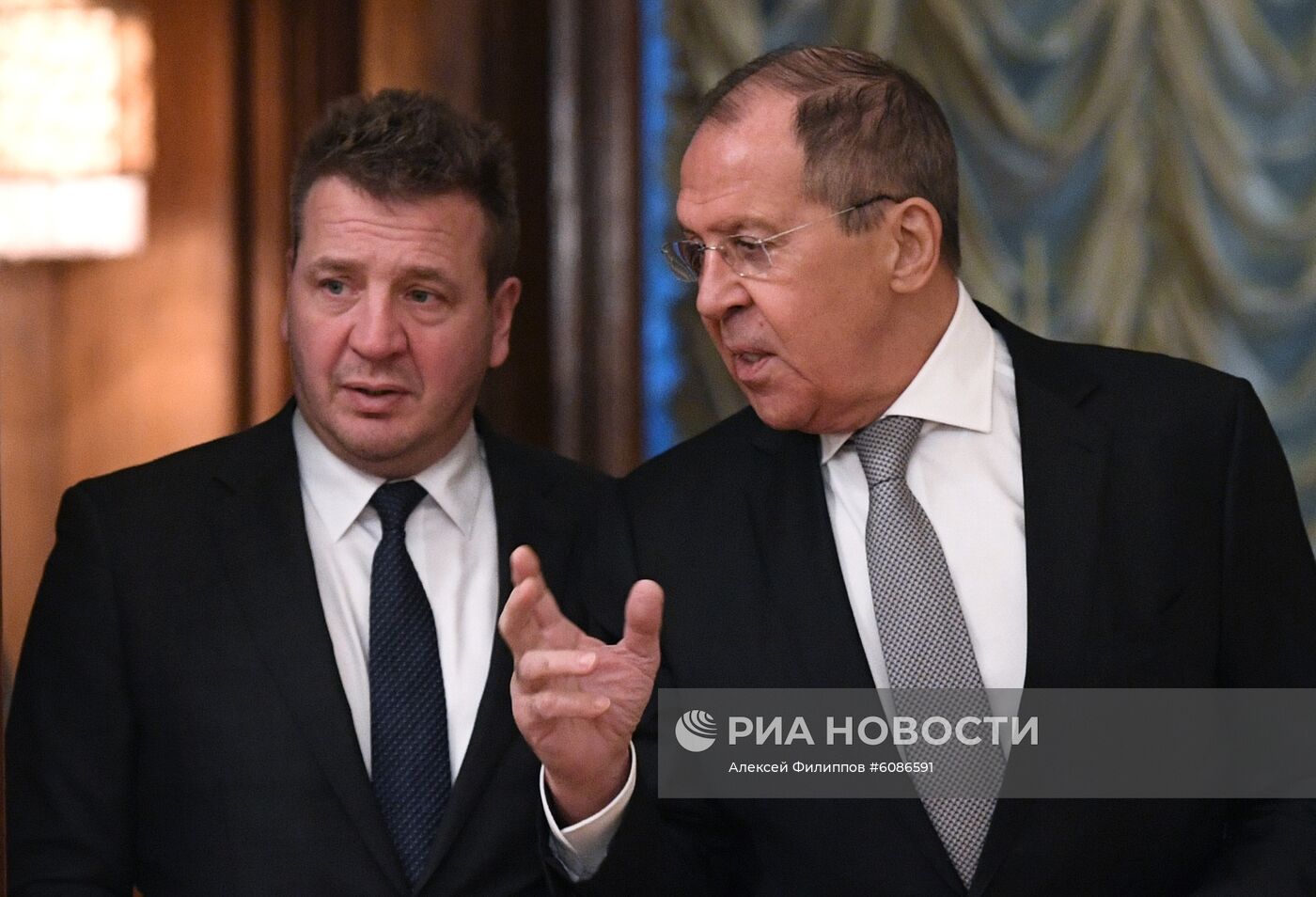 Встреча глав МИД РФ и Исландии С. Лаврова и Г. Тордарсона
