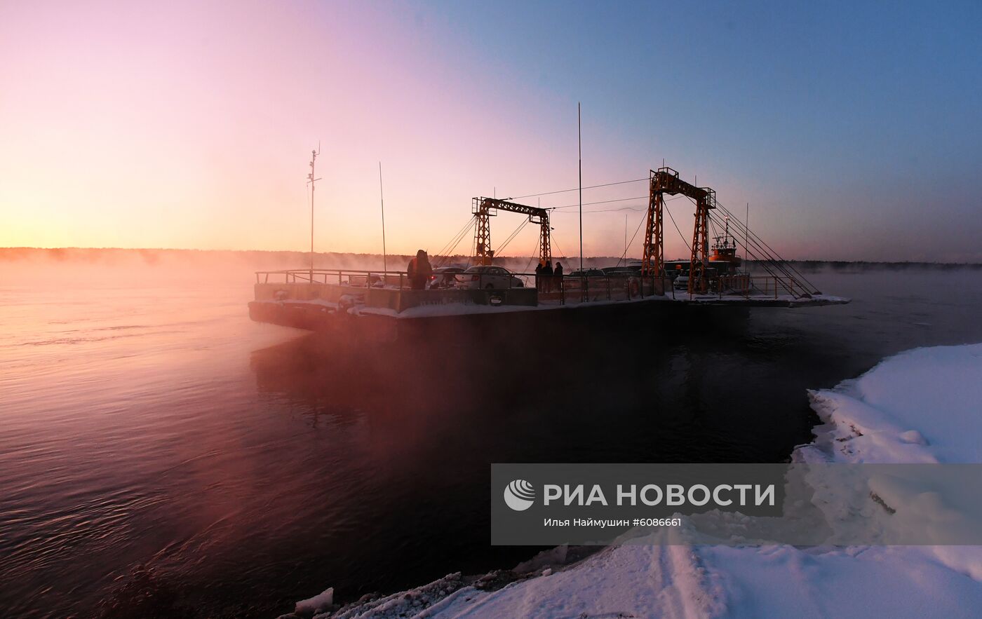 Работа паромных переправ в Красноярском крае