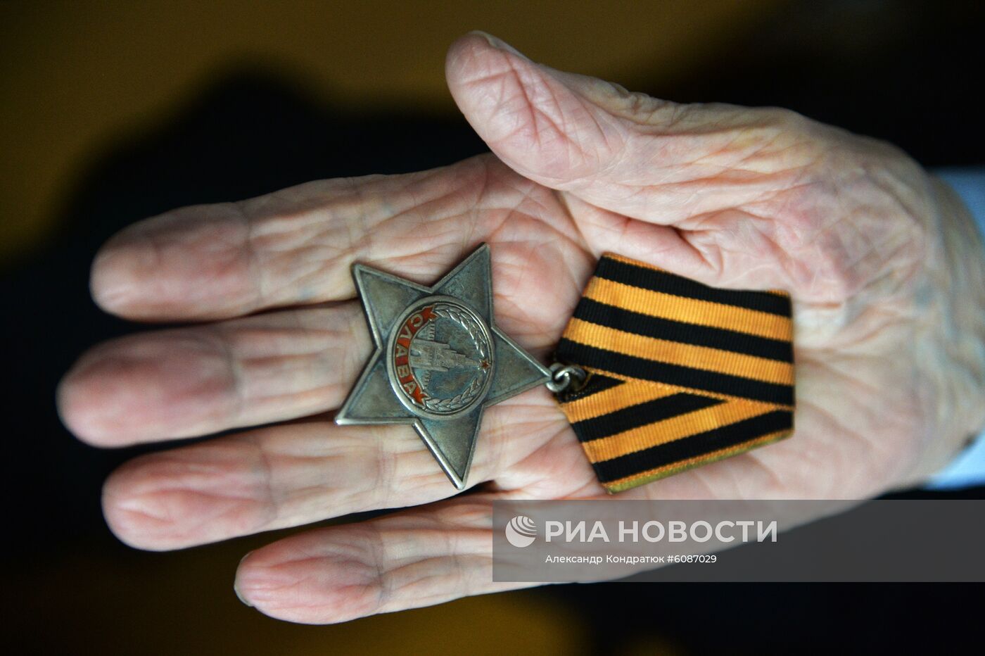 Ветеран Великой Отечественной войны Н. Ф. Титов