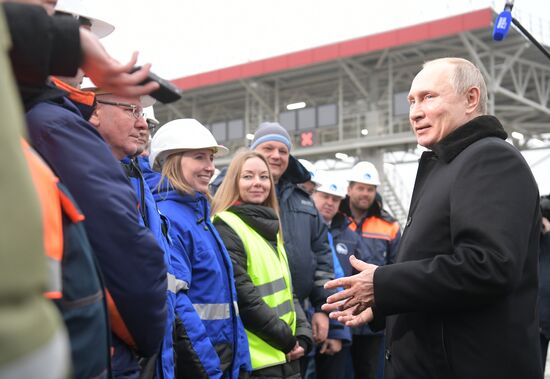 Рабочая поездка президента РФ В. Путина в Санкт-Петербург