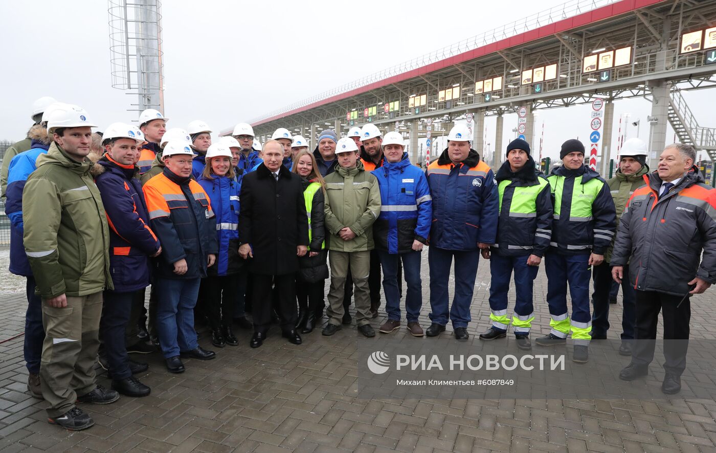 Рабочая поездка президента РФ В. Путина в Санкт-Петербург