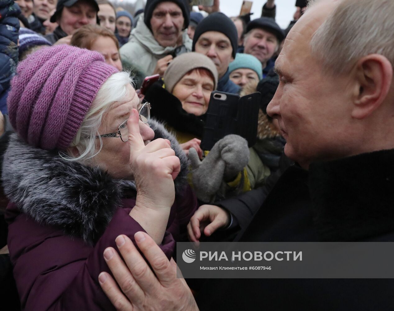 Рабочая поездка президента РФ В. Путина в Санкт-Петербург