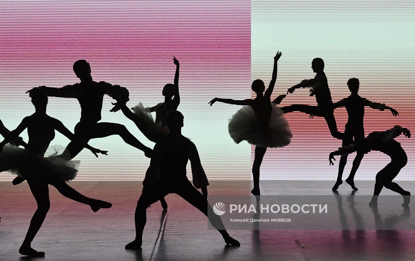 С. Иванов посетил Академию танца Бориса Эйфмана в Санкт-Петербурге