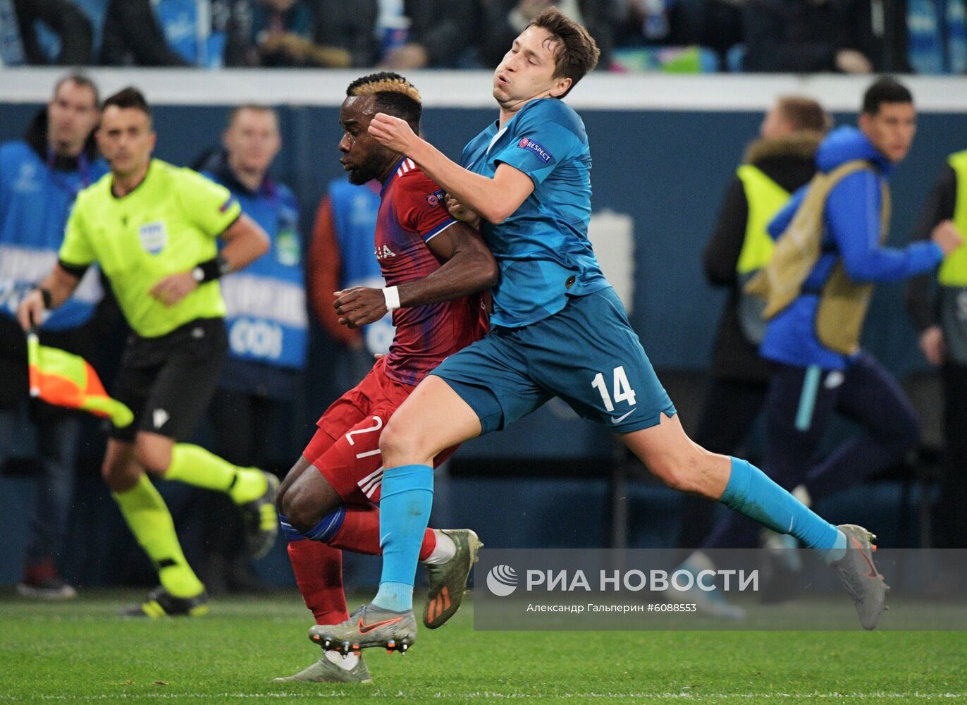 Футбол. Лига чемпионов. Матч "Зенит" "Лион"