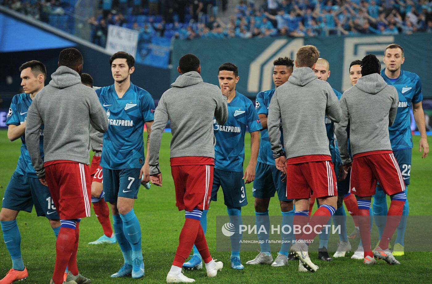 Футбол. Лига чемпионов. Матч "Зенит" "Лион"