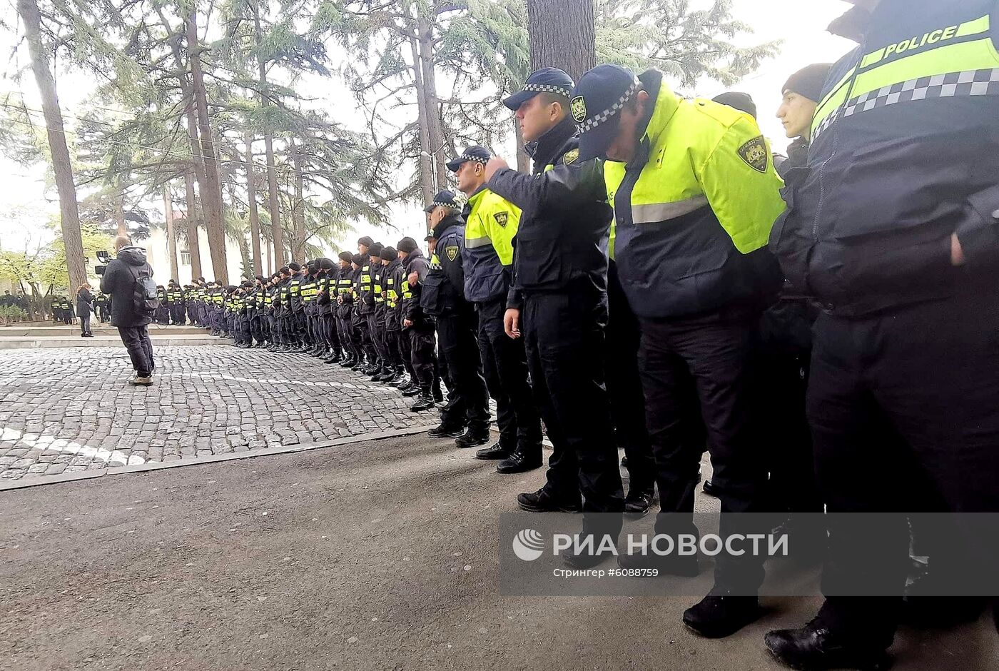 Акция протеста оппозиции в Тбилиси