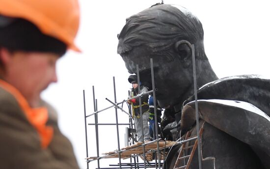 Строительство Ржевского мемориала Советскому солдату 