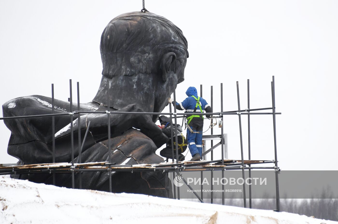Строительство Ржевского мемориала Советскому солдату 