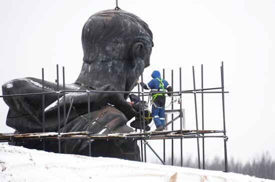 Строительство Ржевского мемориала Советскому солдату 