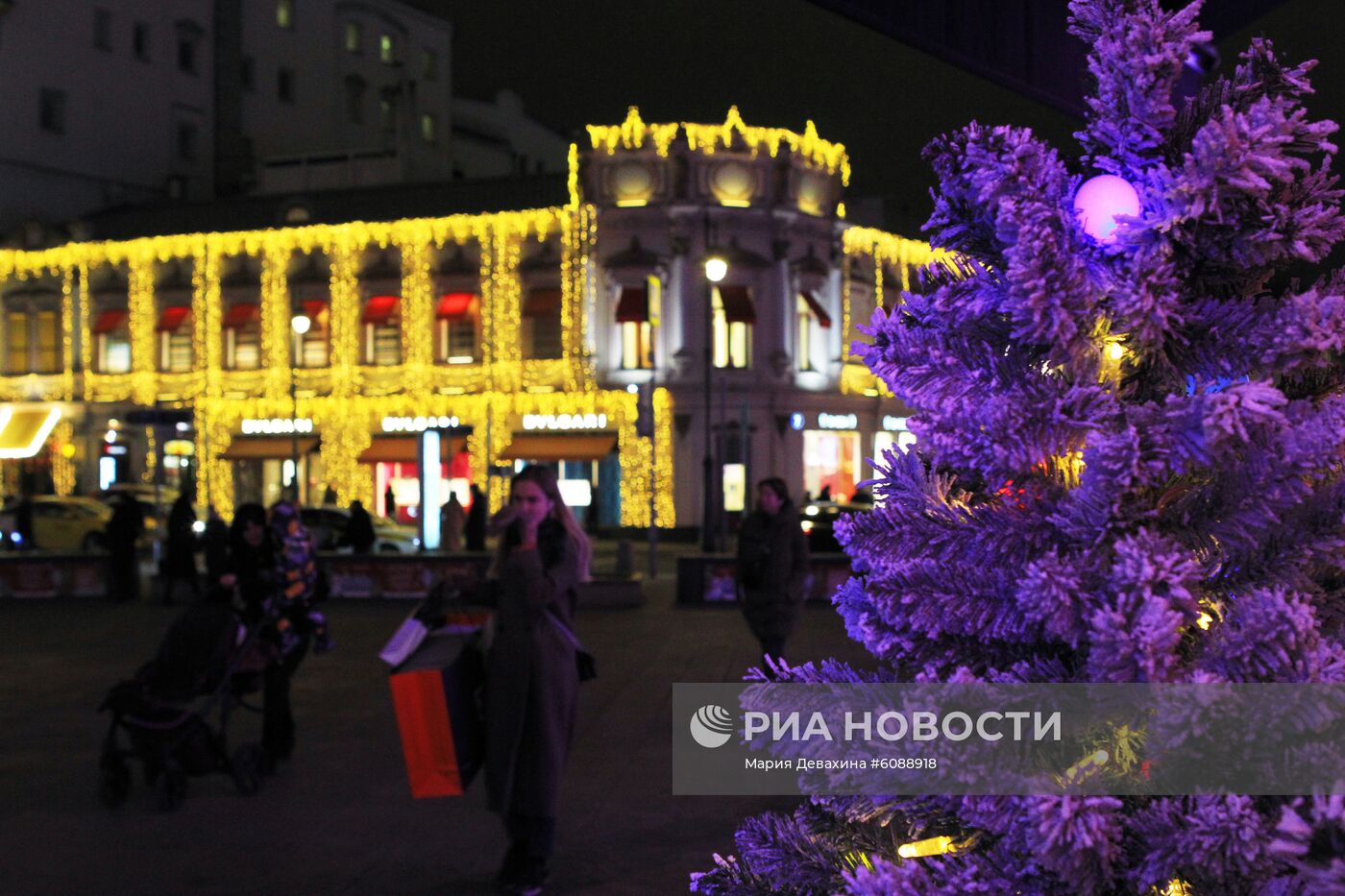 Новогоднее украшение Москвы