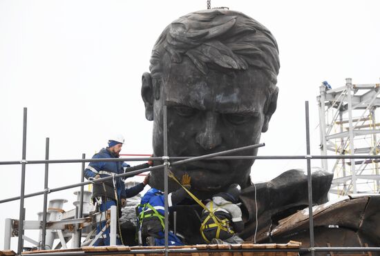 Строительство Ржевского мемориала Советскому солдату 