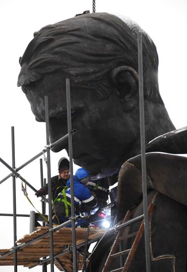 Строительство Ржевского мемориала Советскому солдату 