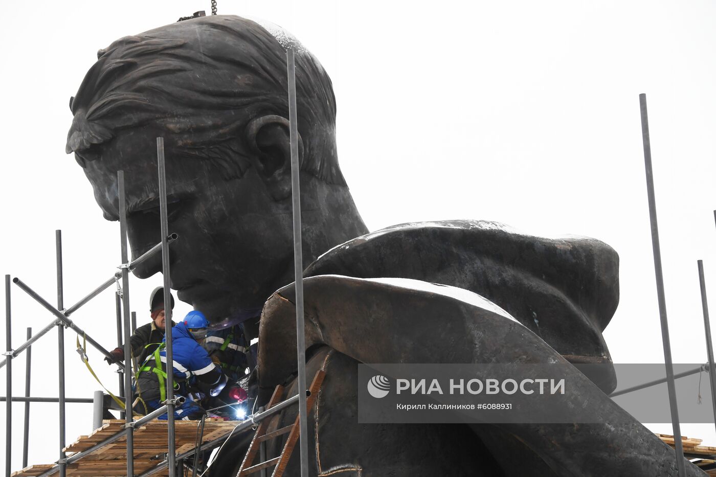 Строительство Ржевского мемориала Советскому солдату 