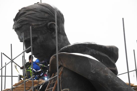 Строительство Ржевского мемориала Советскому солдату 