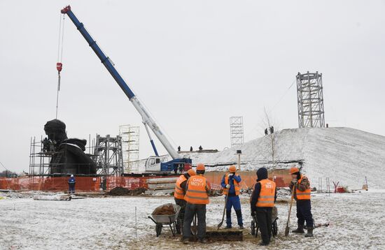 Строительство Ржевского мемориала Советскому солдату 