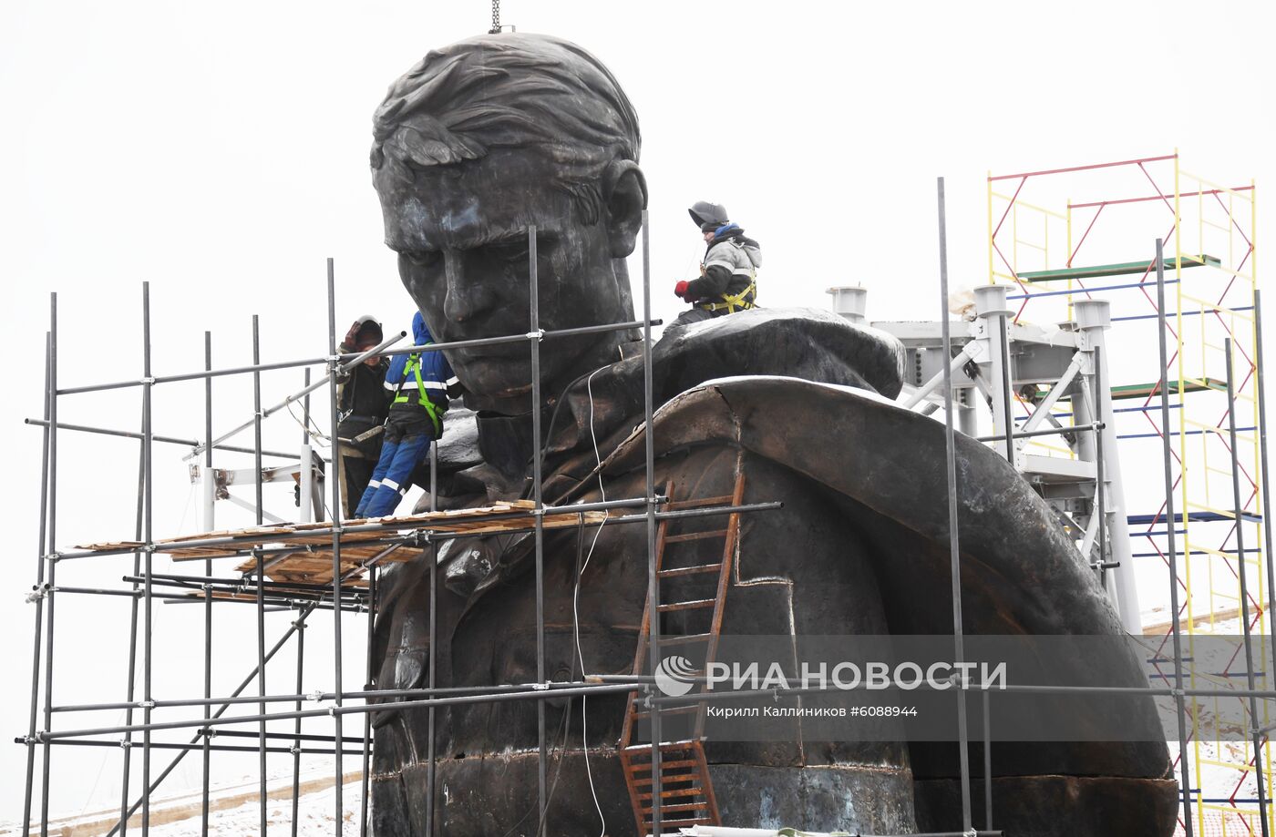 Строительство Ржевского мемориала Советскому солдату 