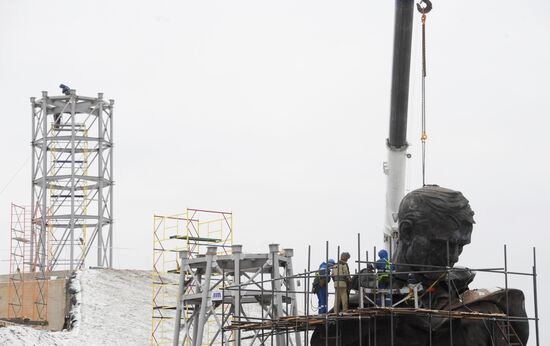 Строительство Ржевского мемориала Советскому солдату 