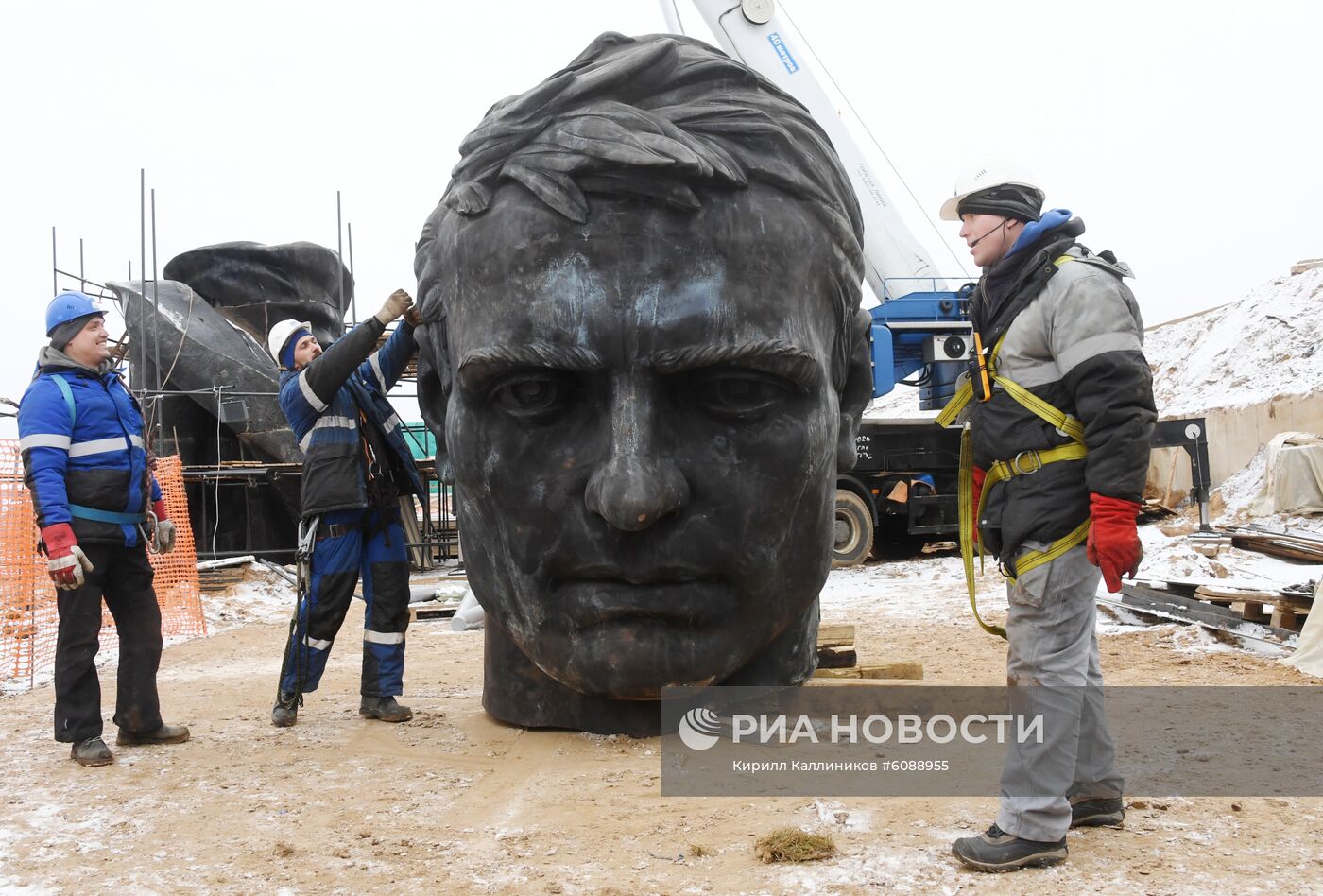 Строительство Ржевского мемориала Советскому солдату 
