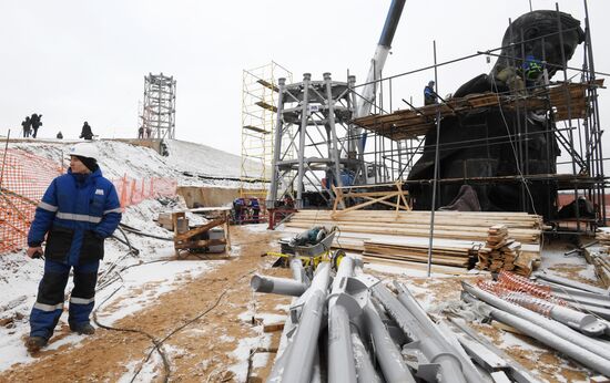 Строительство Ржевского мемориала Советскому солдату 