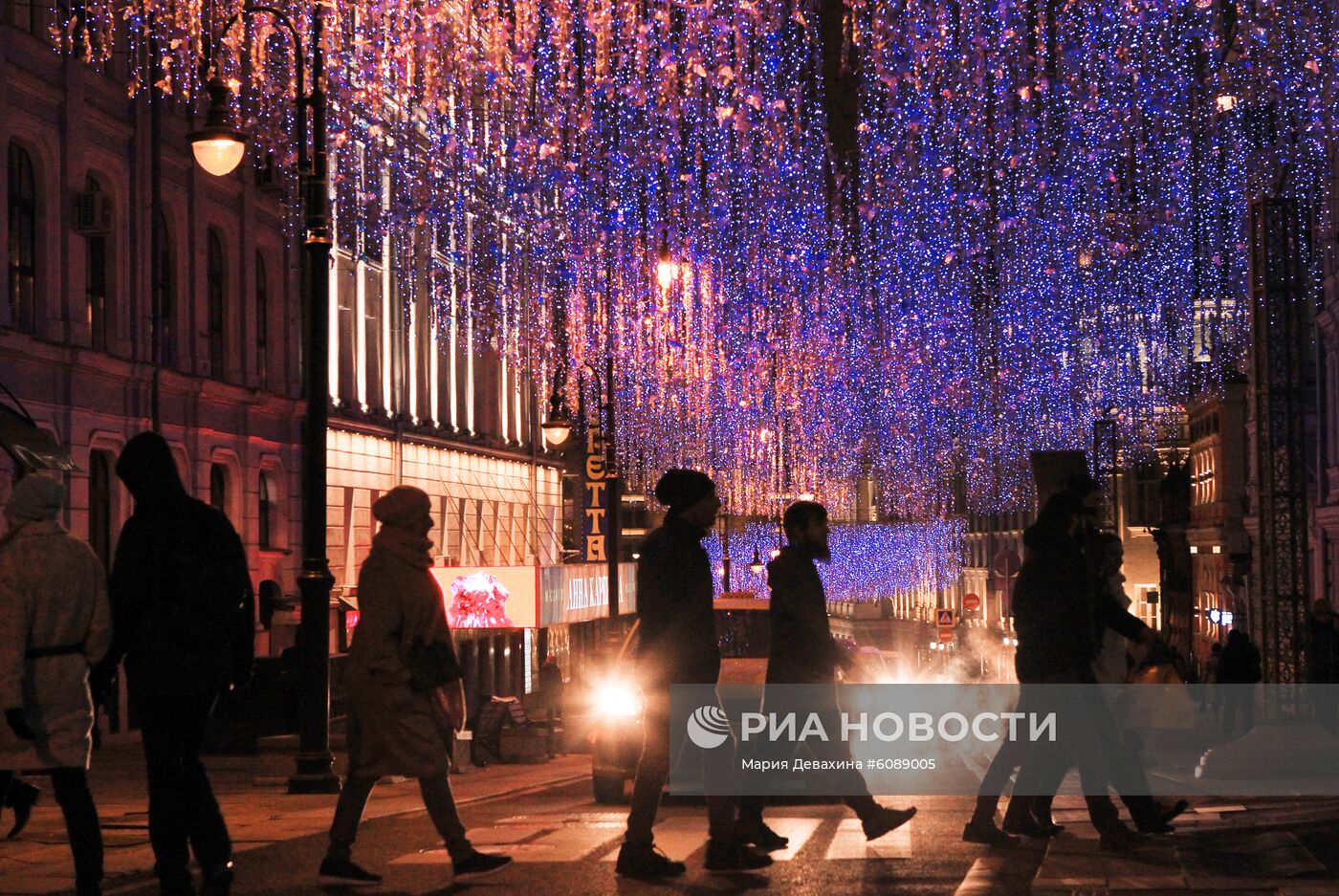 Новогоднее украшение Москвы