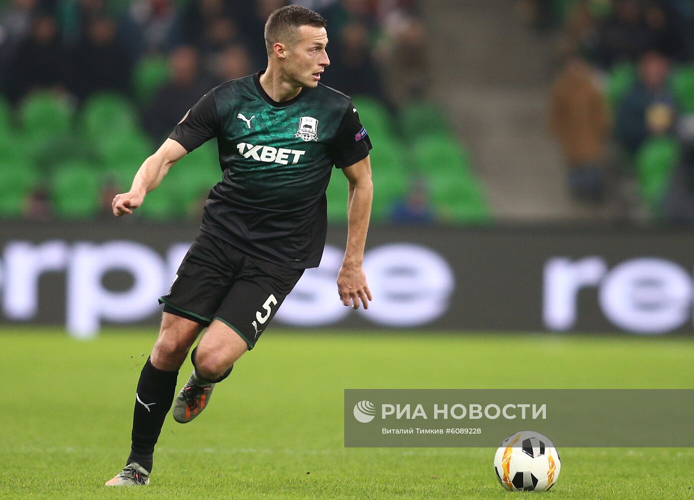 Футбол. Лига Европы. Матч "Краснодар" - "Базель"