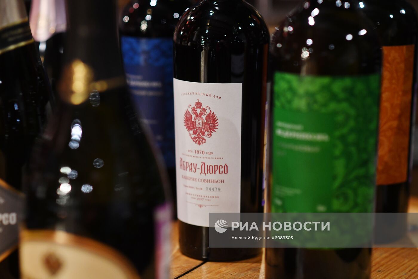 Дегустация российских вин в винотеке Vino Birra Bar в Москве