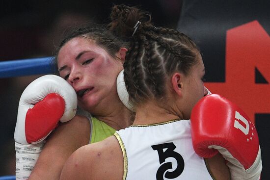 Бокс. Бой А. Емельяненко и М. Кокляева