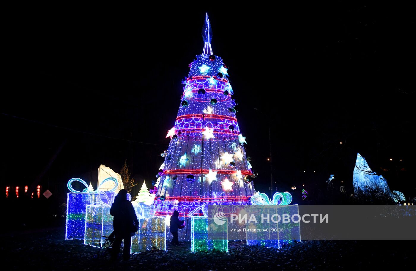"Фестиваль волшебных китайских фонарей" в Москве