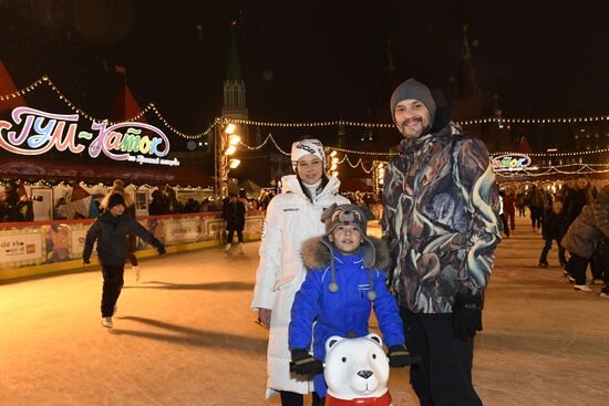 Открытие ГУМ-Катка на Красной площади