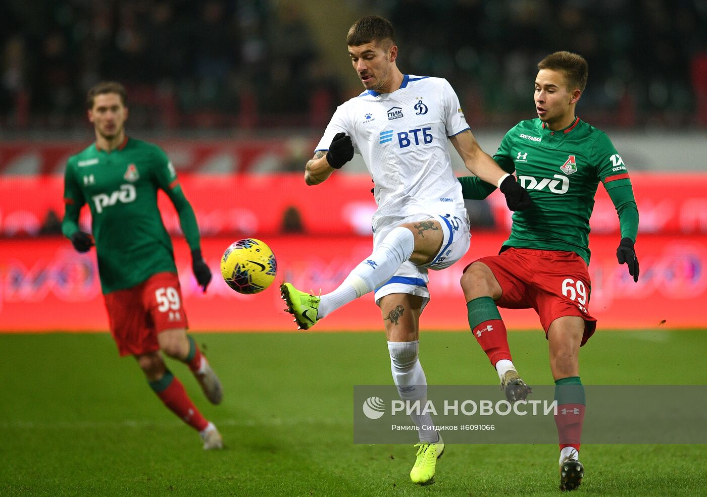 Футбол. РПЛ. Матч "Локомотив" - "Динамо"