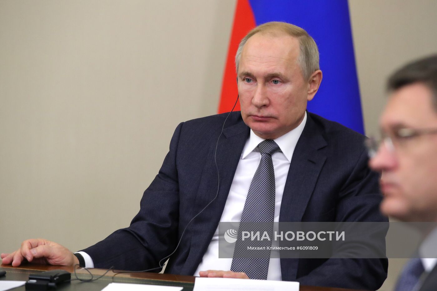 Президент РФ В. Путин принял участие в церемонии начала поставок российского газа в КНР по "восточному" маршруту