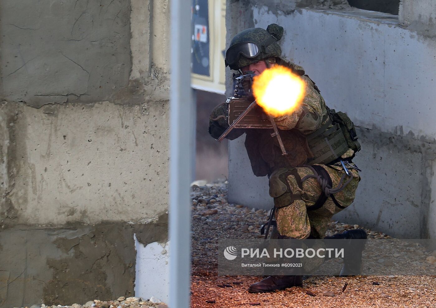 Военные учения на полигоне "Раевский" в  Новороссийске