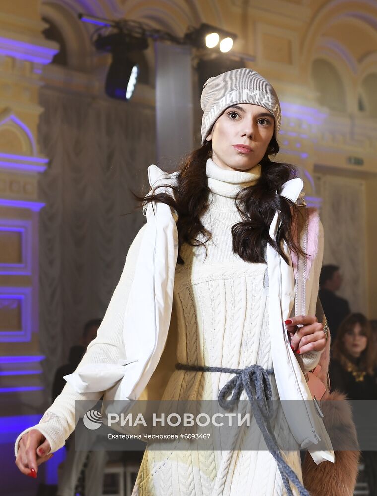 Презентация коллекции одежды "Спокойной ночи, малыши!" от IGOR GULYAEV